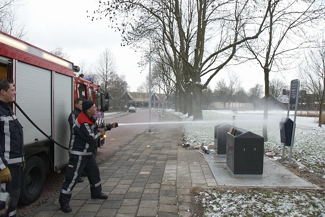 2009/352/20091231d 003 Prullenbak Rijstvogelstraat.jpg